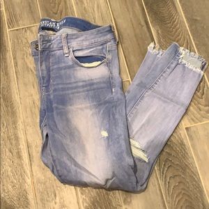 Light wash jeans